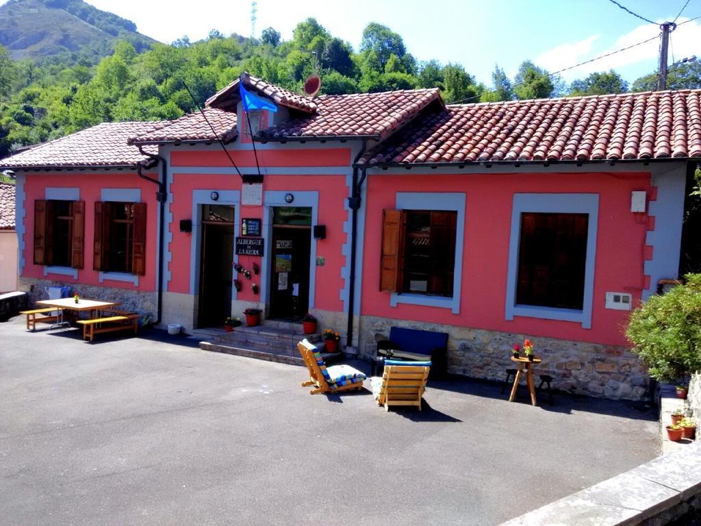 Alojamiento covadonga La Riera  Exterior foto