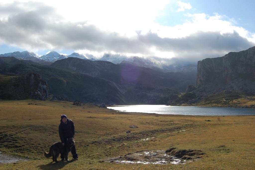 Alojamiento covadonga La Riera  Exterior foto