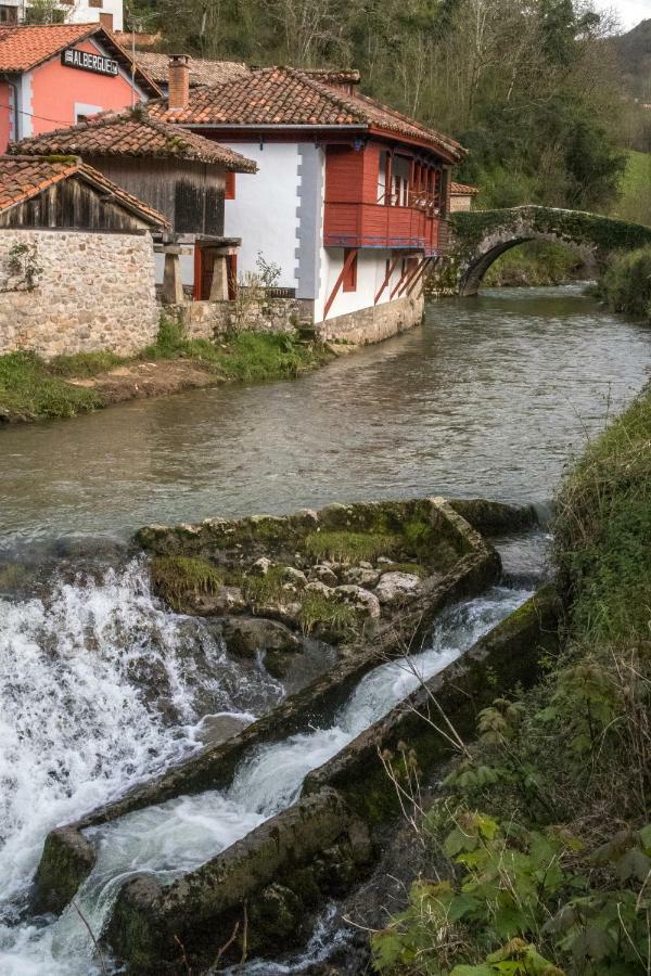 Alojamiento covadonga La Riera  Exterior foto