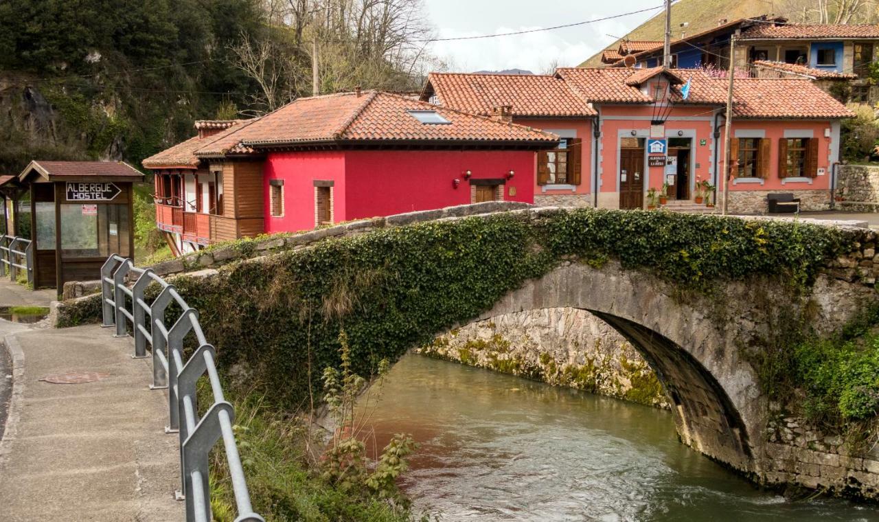 Alojamiento covadonga La Riera  Exterior foto
